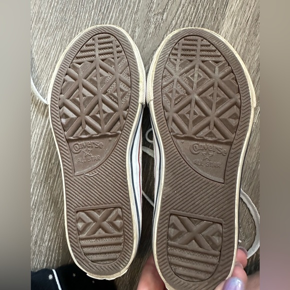 Youth Converse - Picture 4 of 5